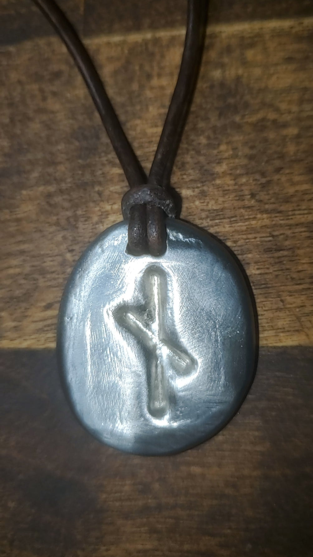 Nauthiz ᚾ