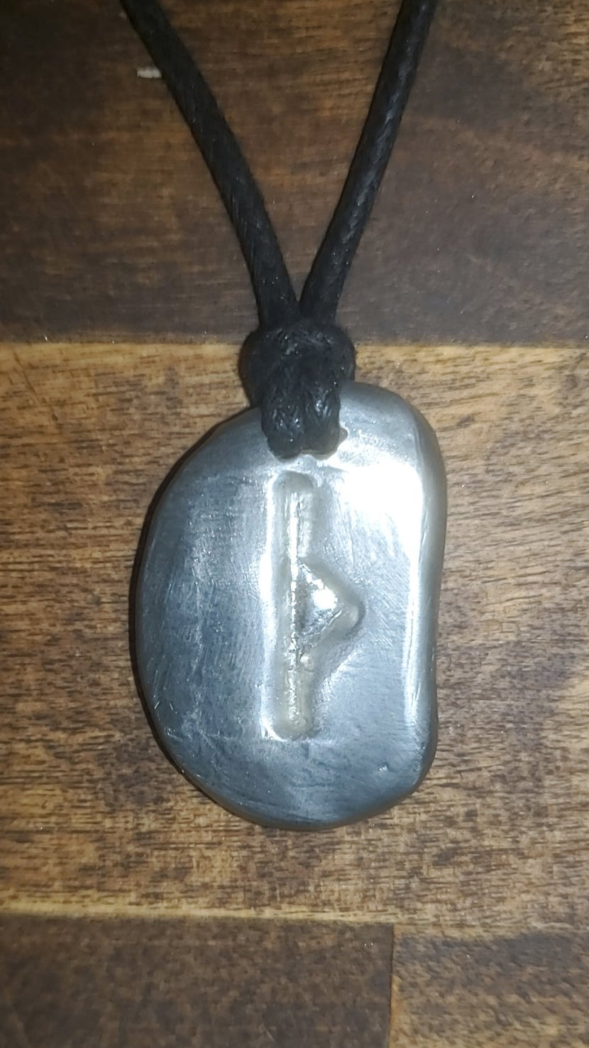 Thurisaz ᚦ